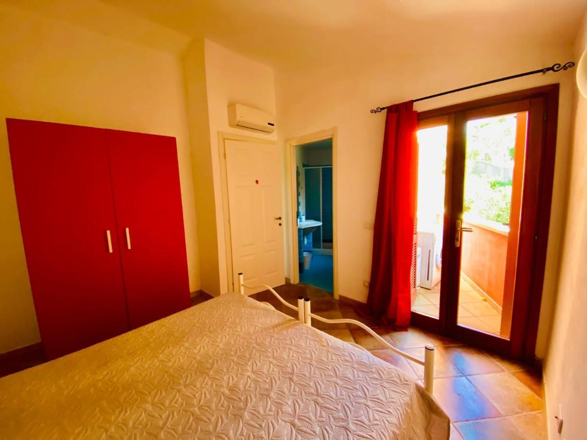 Residenze Il Girasole Aparthotel Голфо Аранчи Екстериор снимка