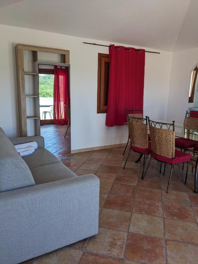 Residenze Il Girasole Aparthotel Голфо Аранчи Екстериор снимка