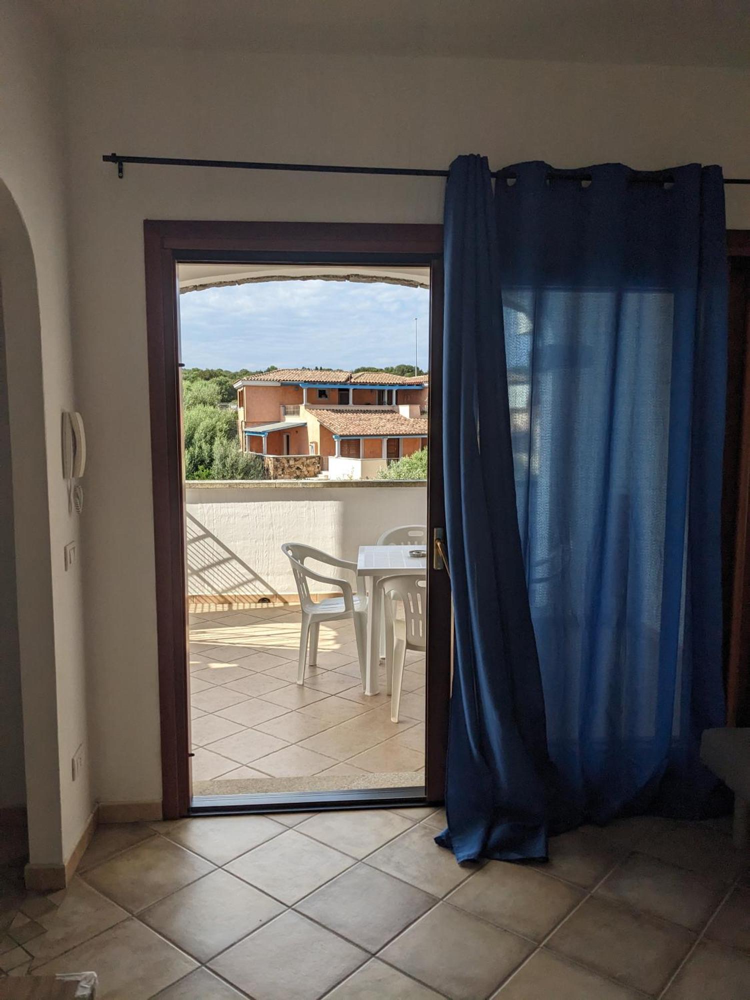 Residenze Il Girasole Aparthotel Голфо Аранчи Стая снимка
