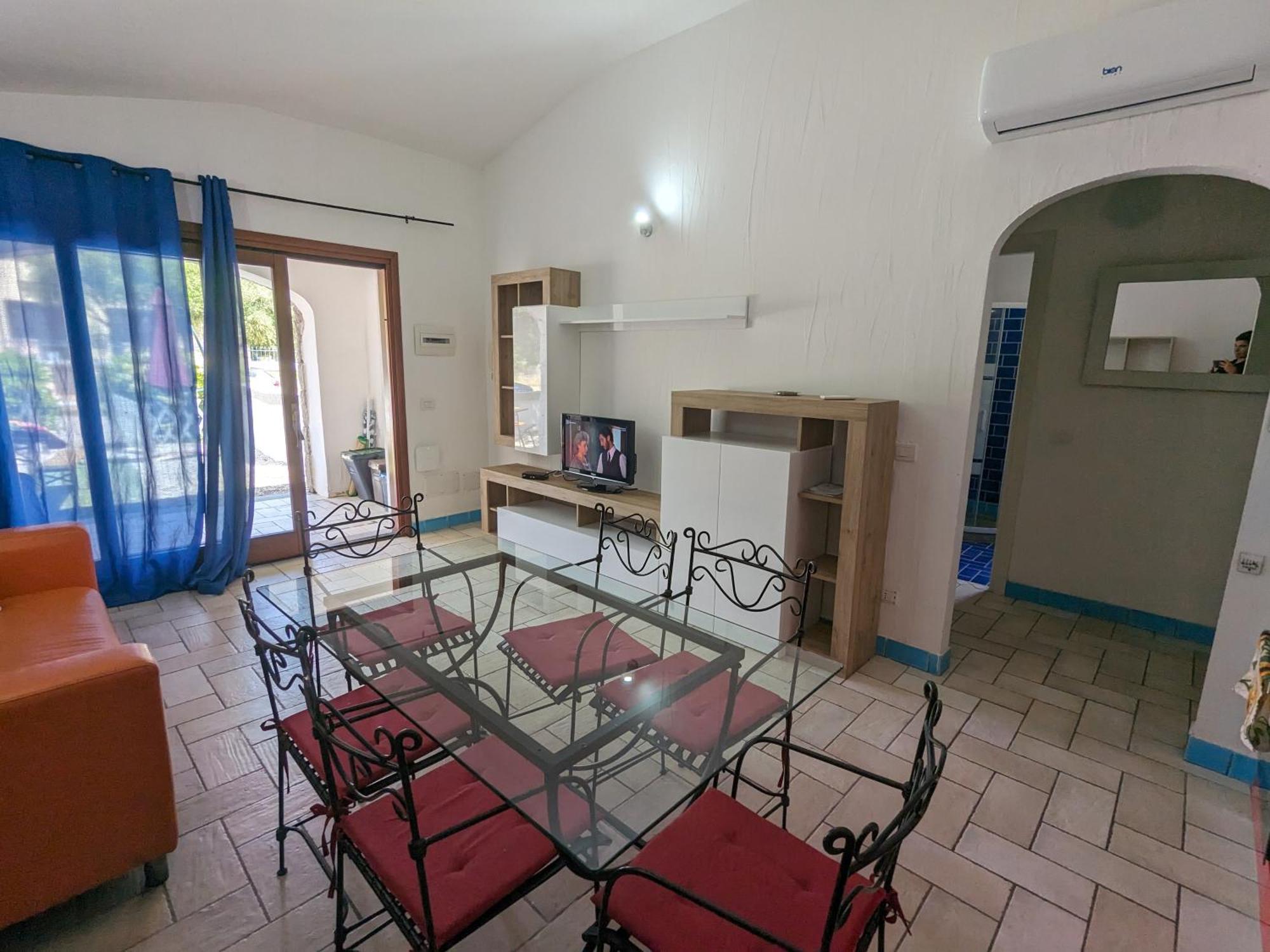 Residenze Il Girasole Aparthotel Голфо Аранчи Екстериор снимка